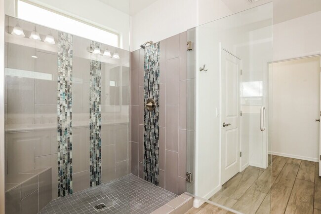 Building Photo - 12631 W Junipero Ct