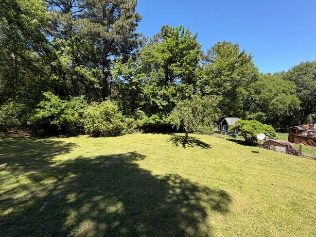 Building Photo - 3/2 House in Woodfin Estates $1,795