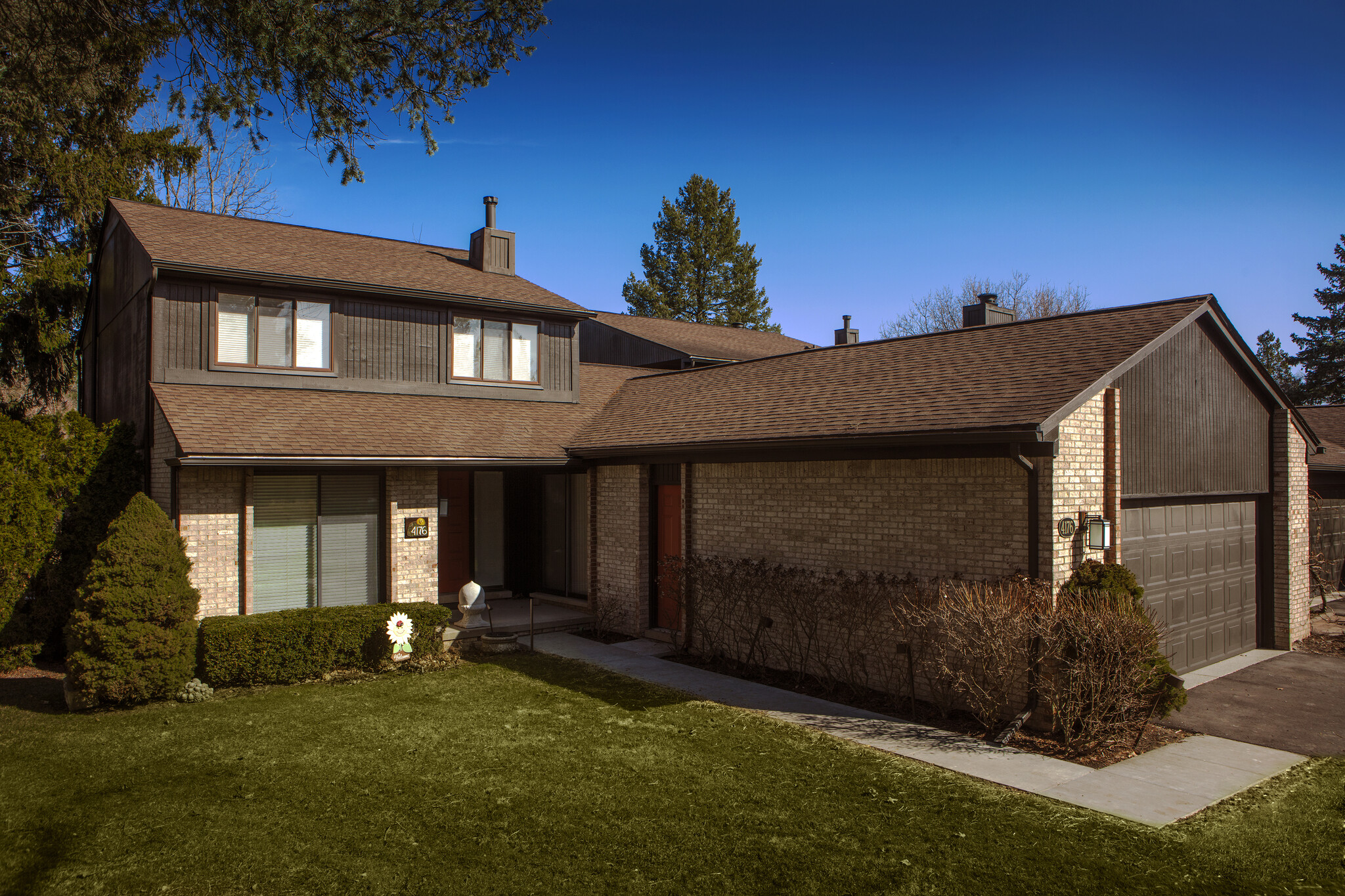 Building Photo - 4176 Wabeek Lake Dr S
