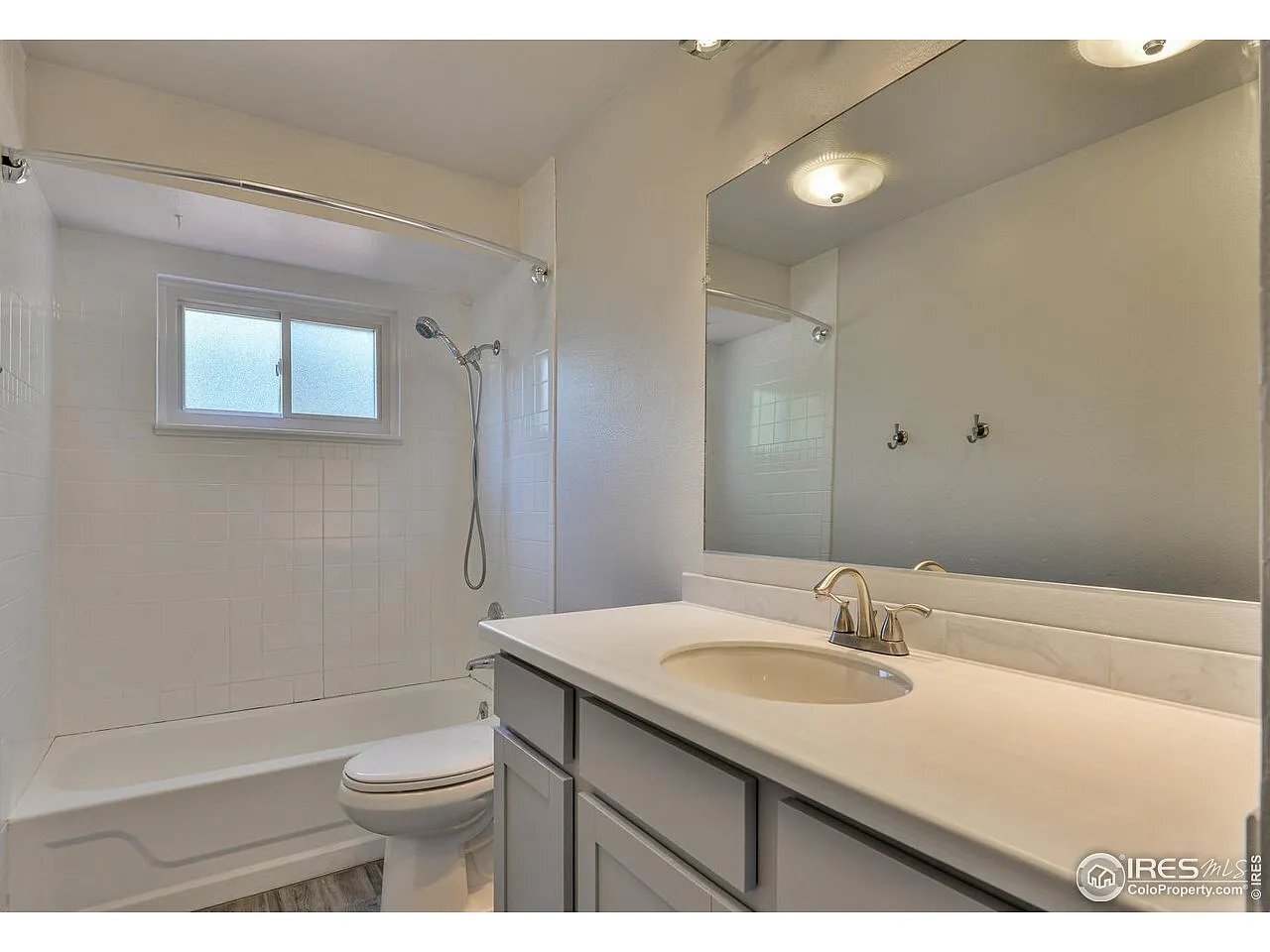 Building Photo - 2601 Treemont Dr