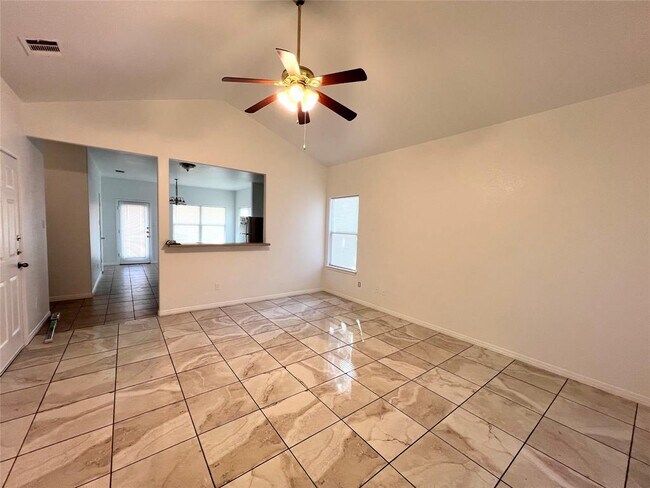 Building Photo - 107 Provines Dr