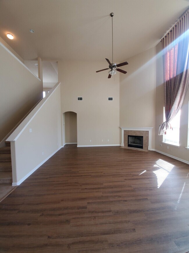 Building Photo - 501 Dinge Bay Dr