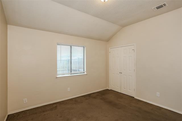 Building Photo - 440 Derby Ln