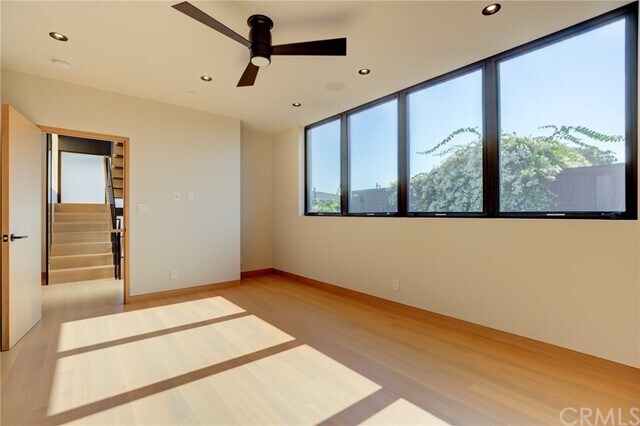 Building Photo - 1612 Ocean Dr