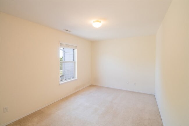 Building Photo - 4323 Bristol View Ct
