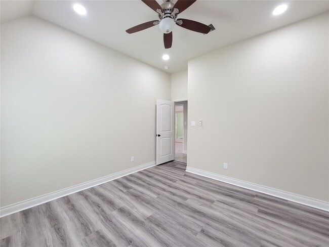 Building Photo - 1314 Watercrest Park Ln