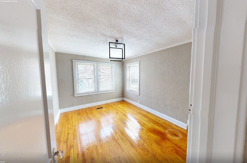 Building Photo - 4329 Roanoke Pkwy