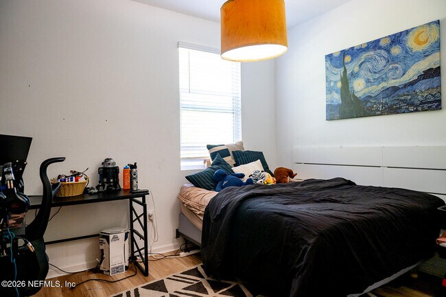 Building Photo - 271 Jarama Cir