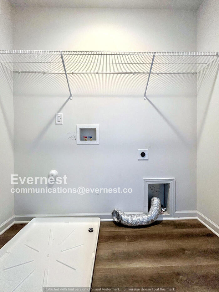 Building Photo - 1221 Marble St