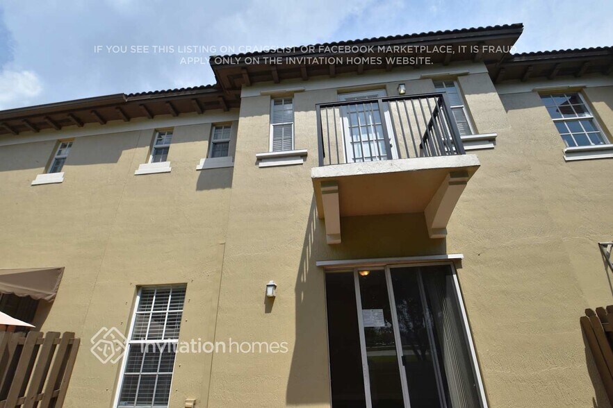 Building Photo - 8668 Blaze Ct