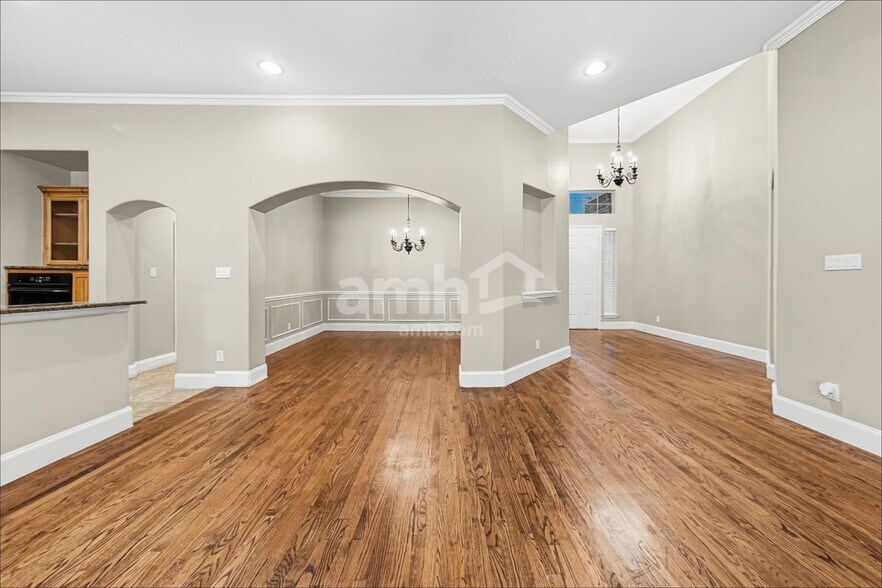Building Photo - 1713 Palo Verde Dr