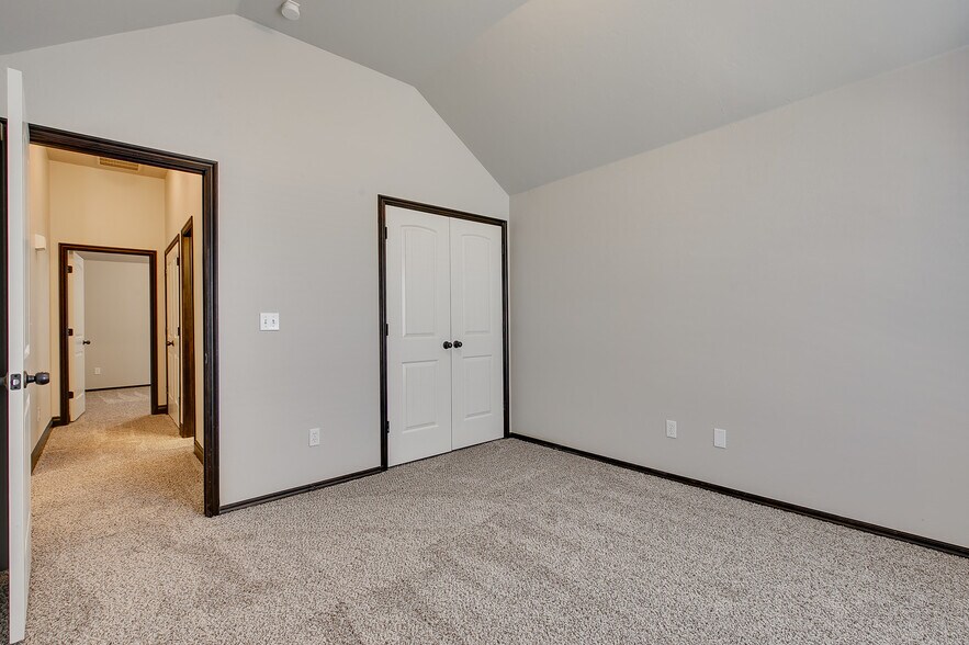 Bedroom 2 - 19120 Summer Grove Ave