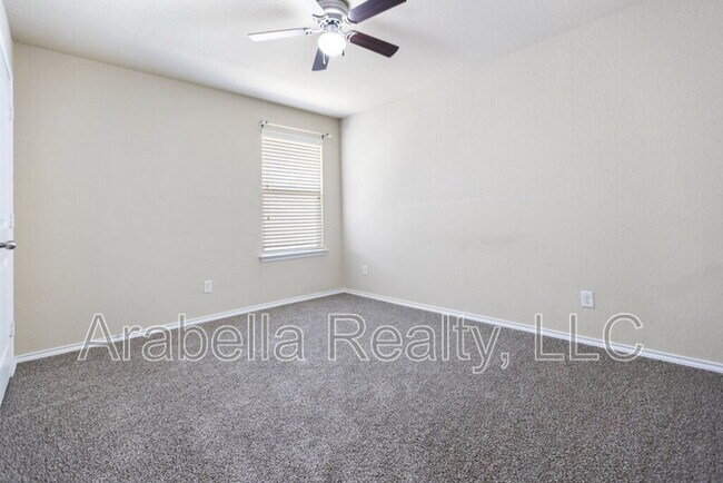 Building Photo - 11726 Caraway Hill