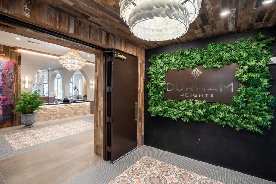 Building Photo - 720 W 26th St