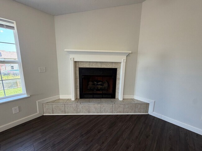 Building Photo - 135 Lyle Curtis Cir
