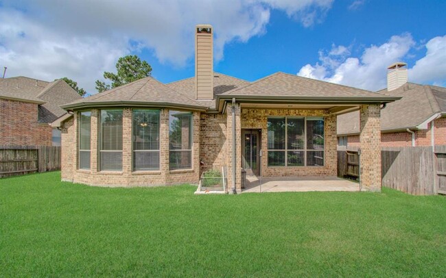 Building Photo - 5015 Crystal Wind Ln