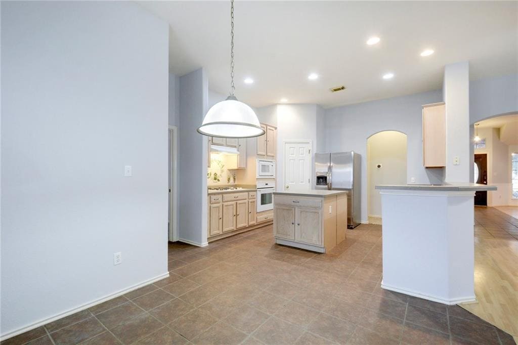 Building Photo - 4405 S Summercrest Loop