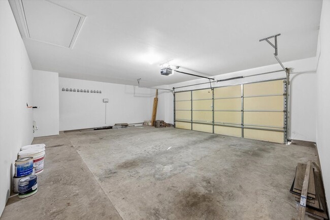 Building Photo - Freshly Updated Single-Story Home with New Flooring & Spacious Open Layout