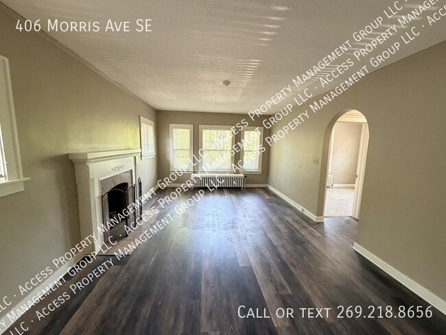 Building Photo - 406 Morris Ave SE