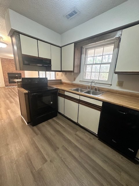 Building Photo - 1948 Heather Loop Rd