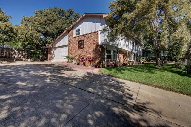Building Photo - 1202 Tanglewood Trail