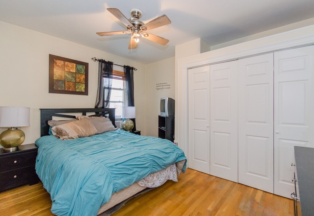 Building Photo - 126 Minden St