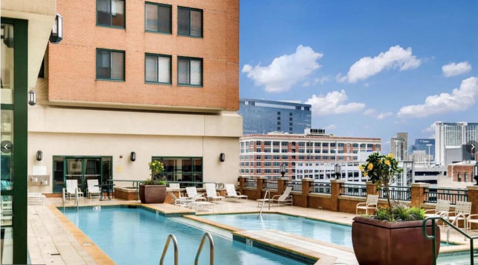 Building Photo - 414 Water St