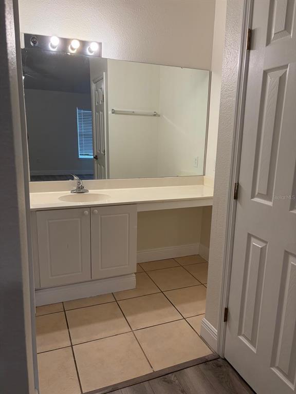 Building Photo - 2880 Club Cortile Cir