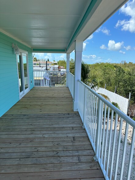 30x8 Balcony Front of House - 51 Barcelona Dr