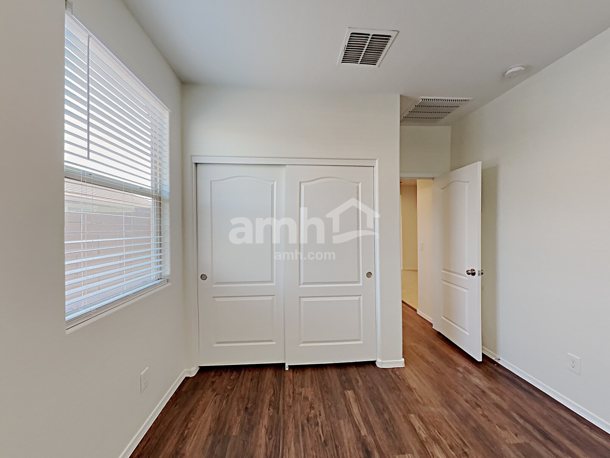 Building Photo - 18423 W Getty Dr