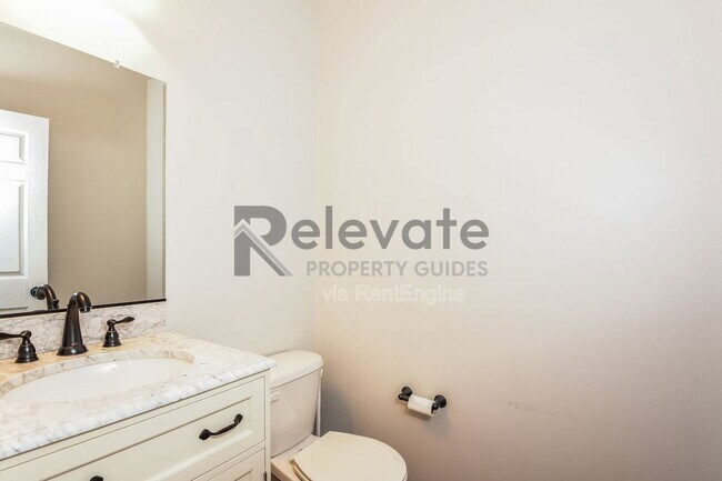 Building Photo - 2903 Triple Notch Ct