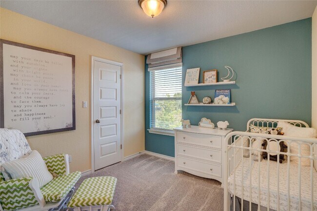 Building Photo - 1656 Artesian Spgs Xing