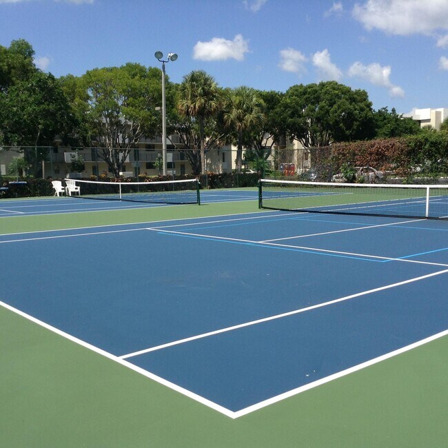 Building Photo - 2450 DC Country Club Boulevard