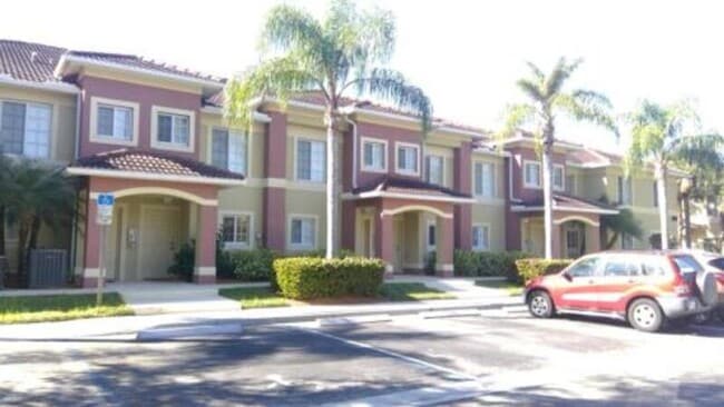 Building Photo - 12000 Rain Brook Ave