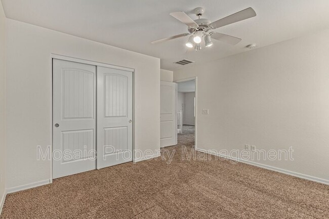 Building Photo - 21374 N 77th Ln