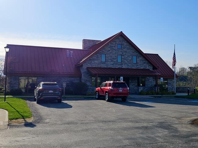 Building Photo - 1019 Mohawk Ln