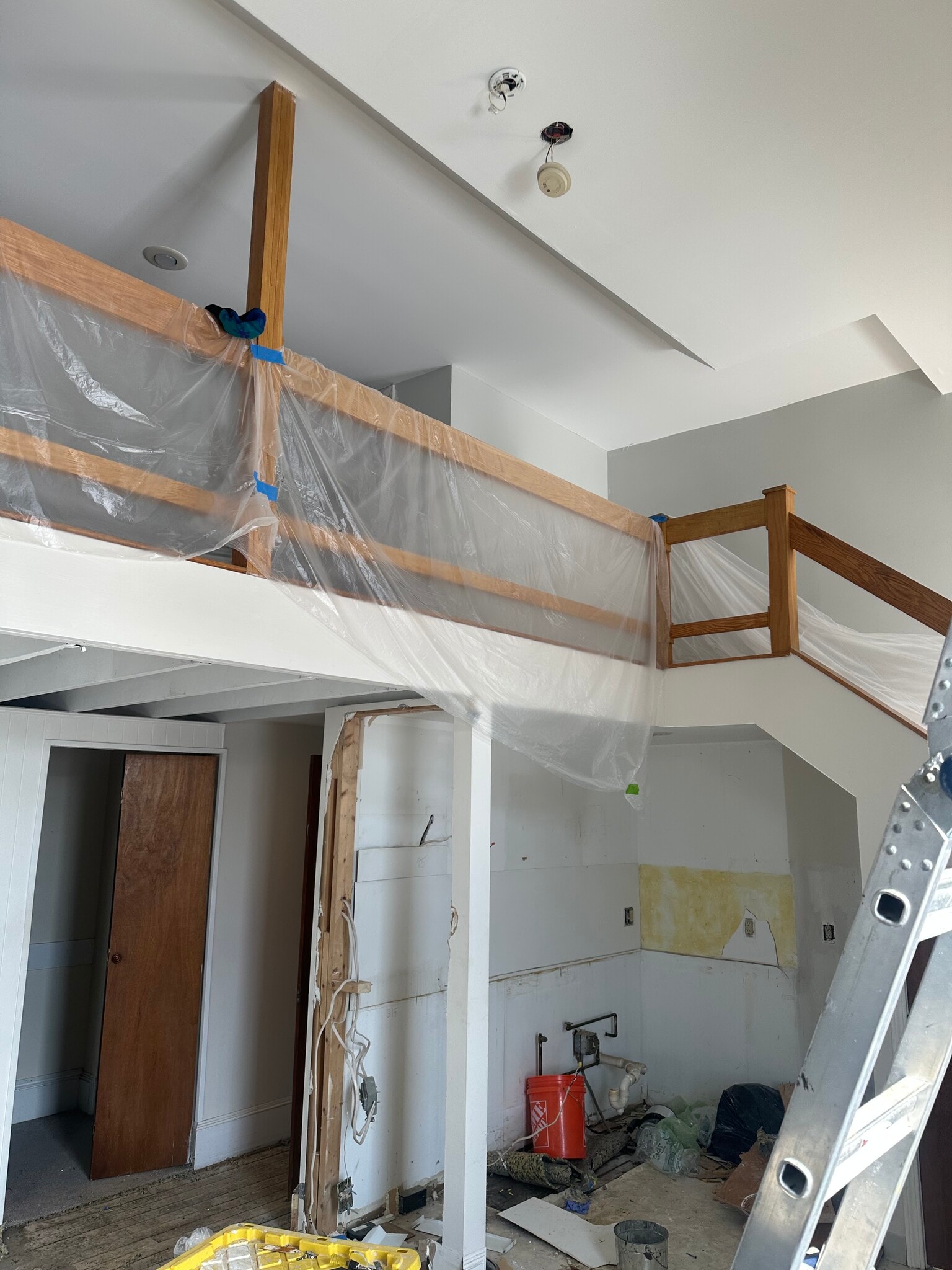 Building Photo - 375 Main St