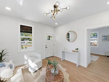 Building Photo - Fully Remodeled Tampa Heights Bungalow | Brand New Luxury Living Near Downtown Tampa!