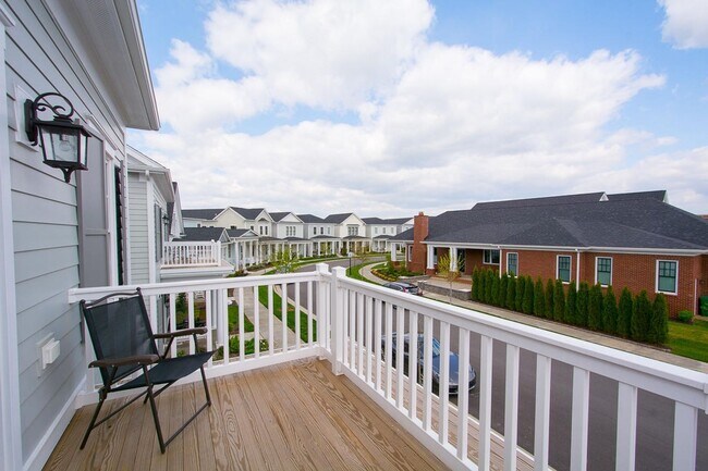Building Photo - Norton Commons Fully Furnished Condo for Rent!