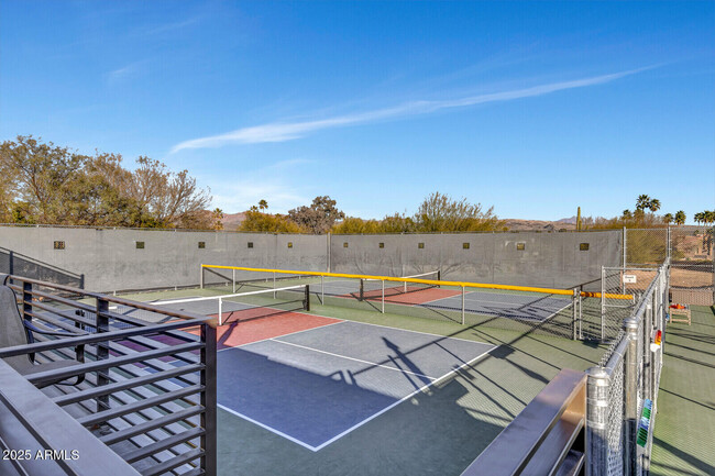 Building Photo - 25409 N Quail Haven Dr