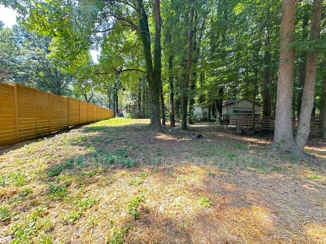 Building Photo - 3634 Durham Ln