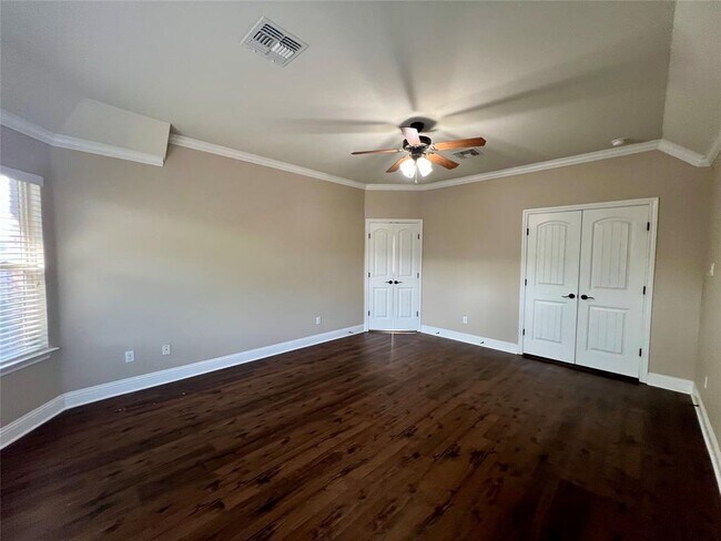 Building Photo - 8700 Evelina Trail