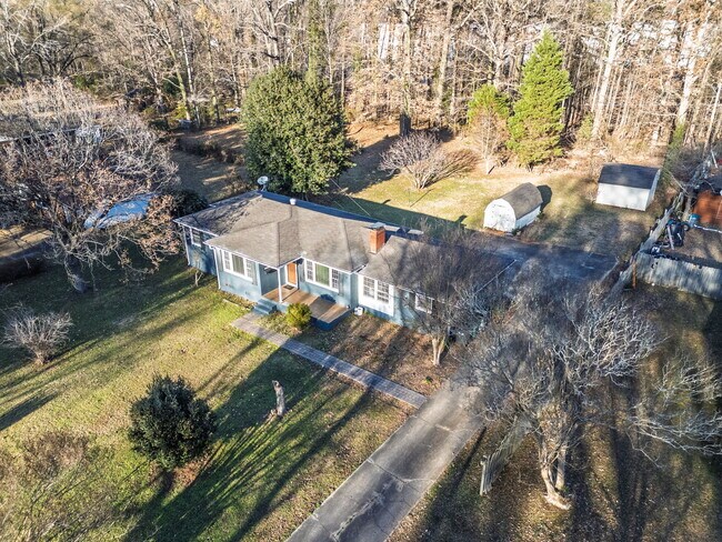 Building Photo - 2710 Tallu Rd