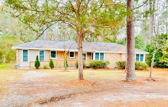 Building Photo - 4720 Cedar Springs Rd