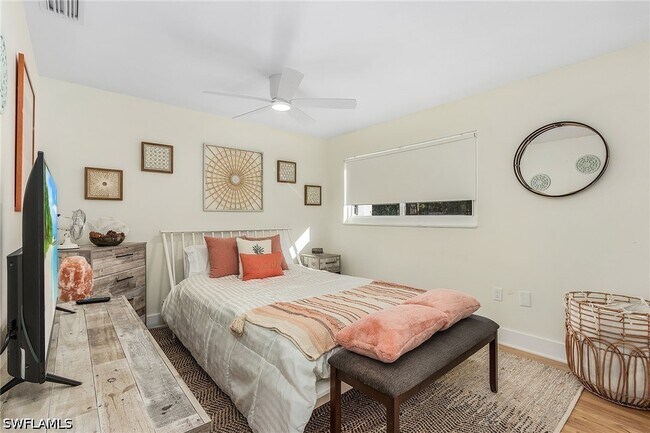 Building Photo - 2950 Coach House Ln