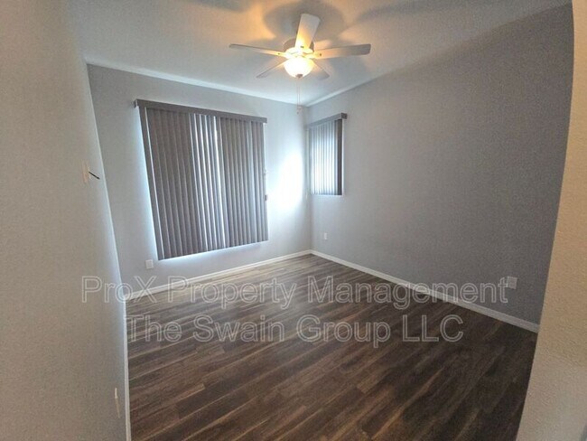 Building Photo - 750 Ave C SW