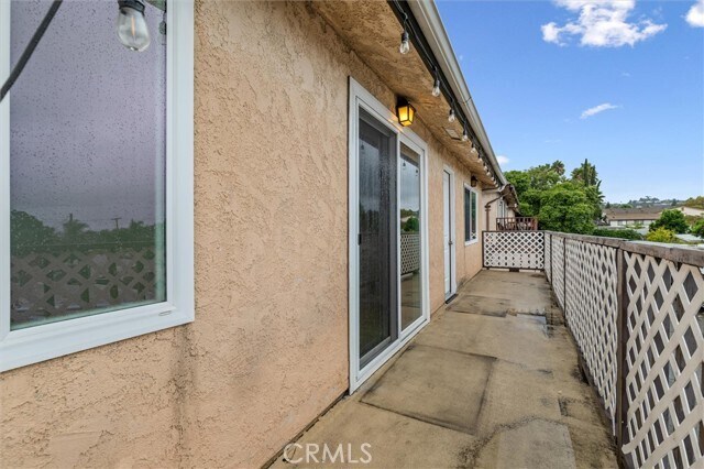 Building Photo - 8654 Orange Ave