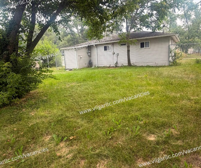 Building Photo - 4926 Olcott Ave