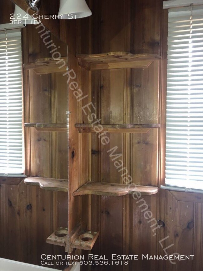 Building Photo - 224-236 Cherry St