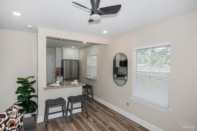 Building Photo - 3081 N 16th Ave